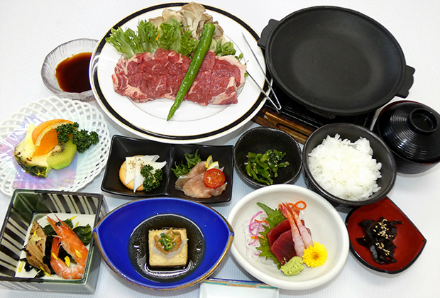 夕食メニュー